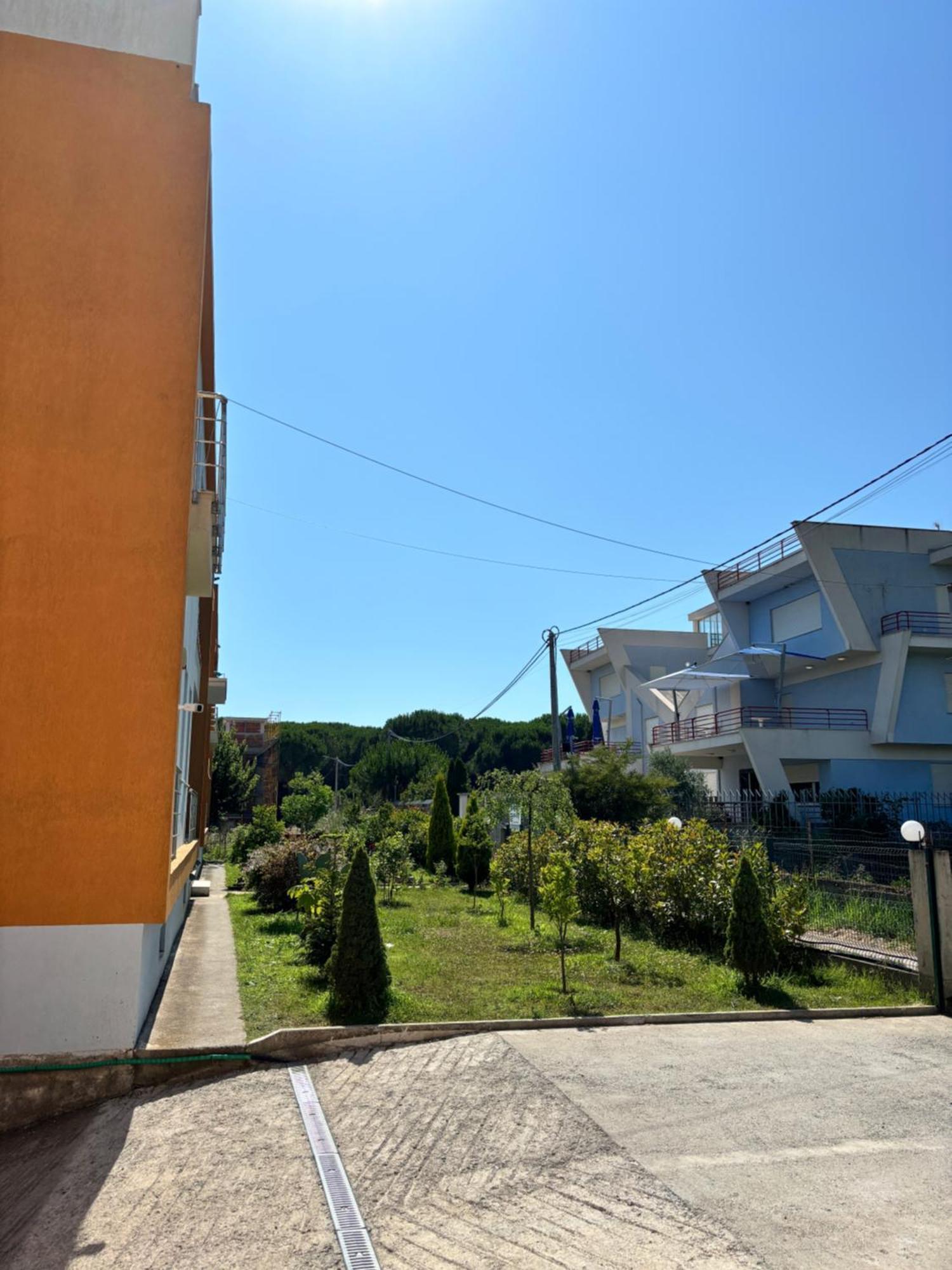 Emma'S Apartments Tirana Exteriör bild